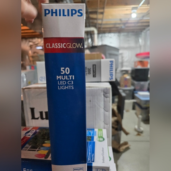 Philips 50 Multi LED c3 lights - Picture 4 of 5